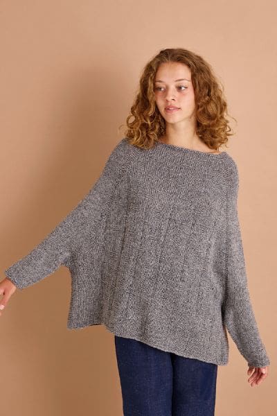 Strikkeopskrift til Ponchosweater med rillemønster